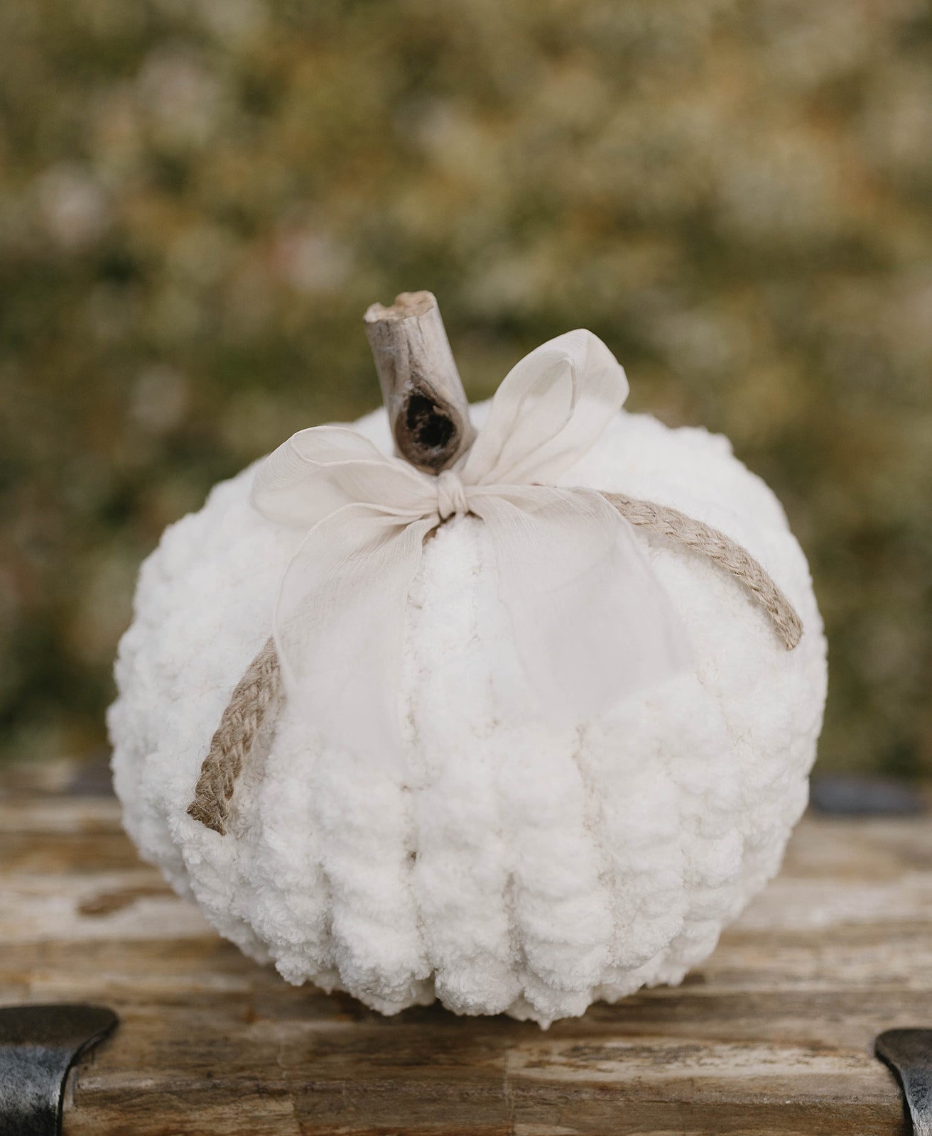 Vintage White Chunky Knit Pumpkin