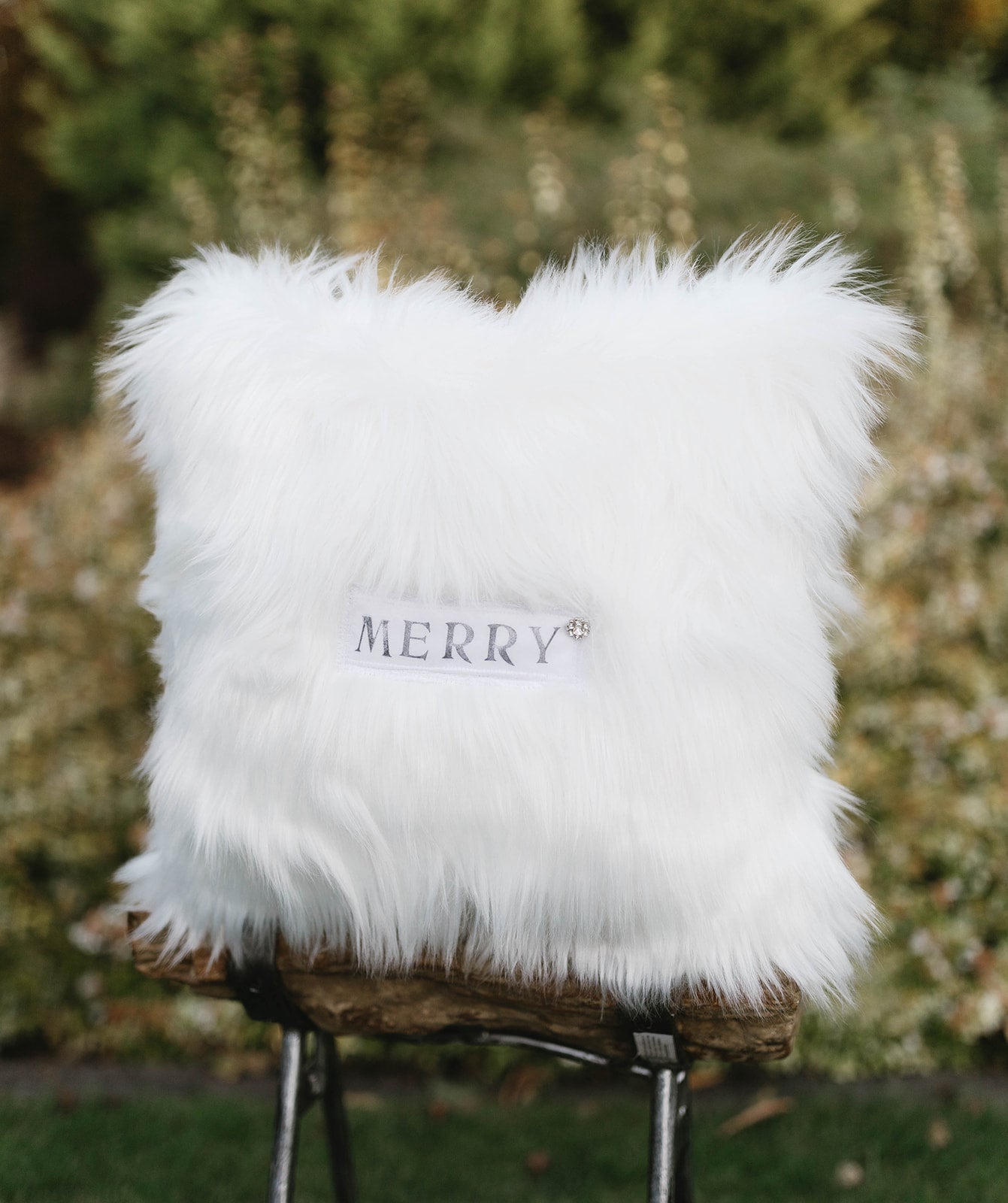 "Merry" Faux Fur Pillow