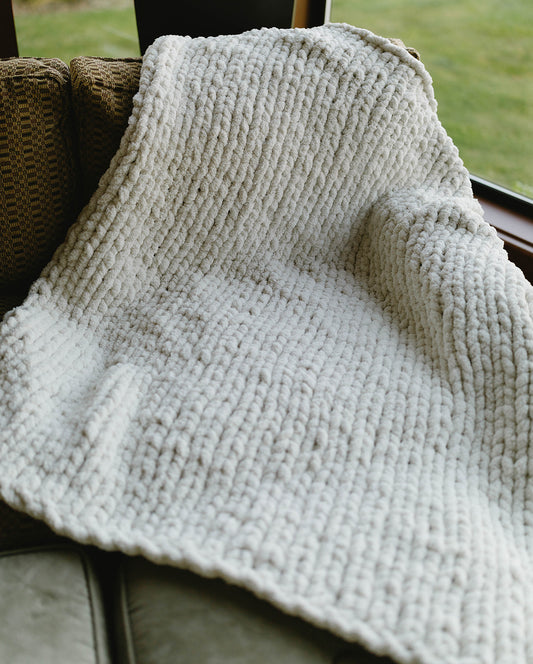 Standard Chunky Knit Blanket