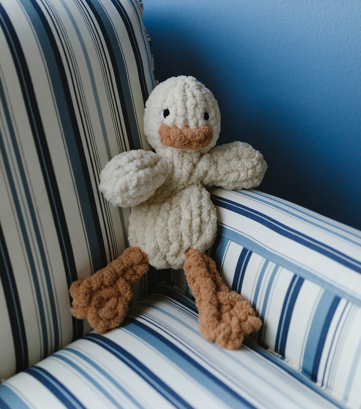Daisy Duckling Plushie
