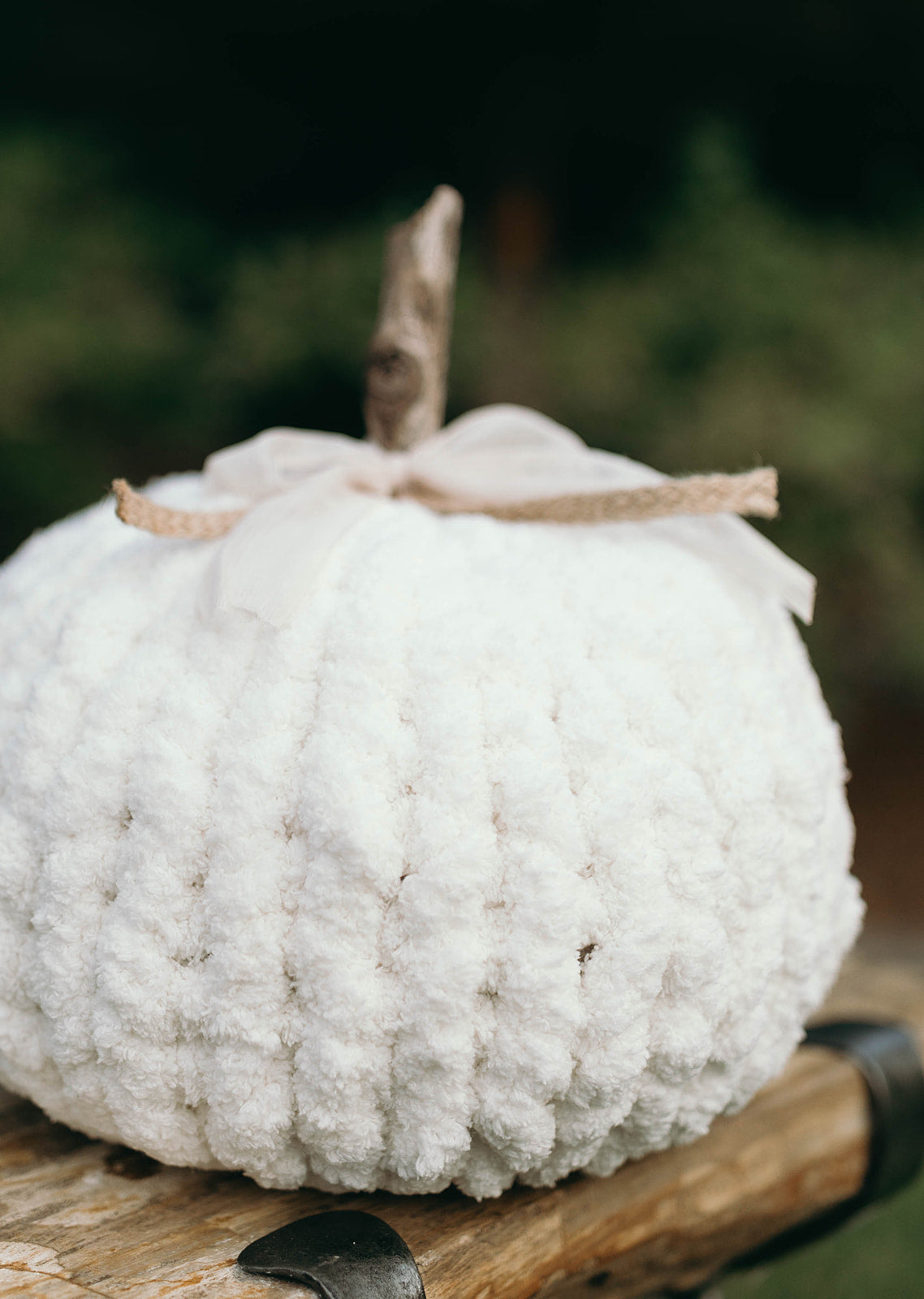 Vintage White Chunky Knit Pumpkin