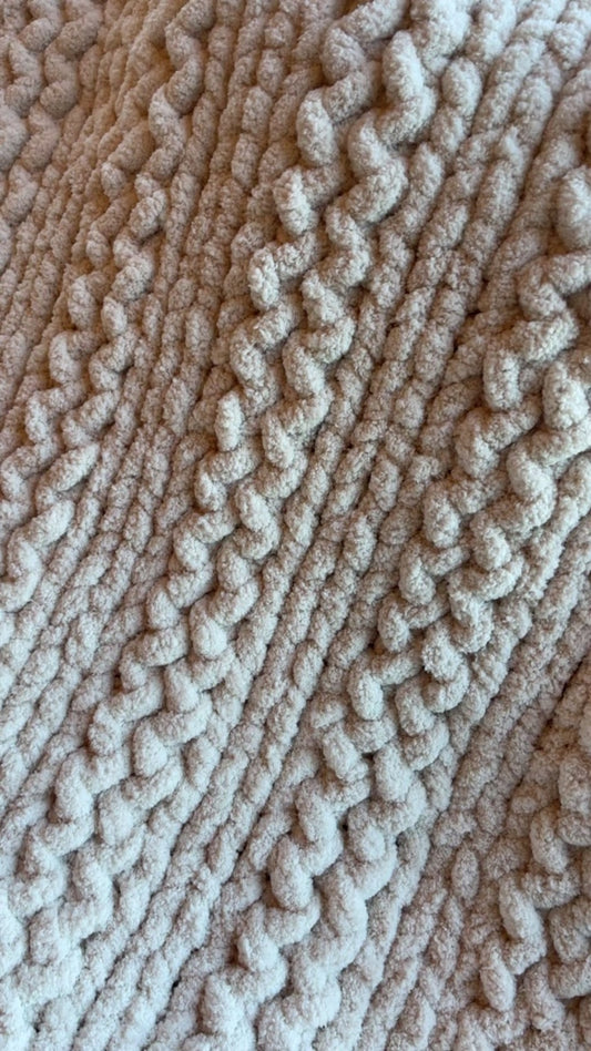 Braided Cable Chunky Knit Blanket